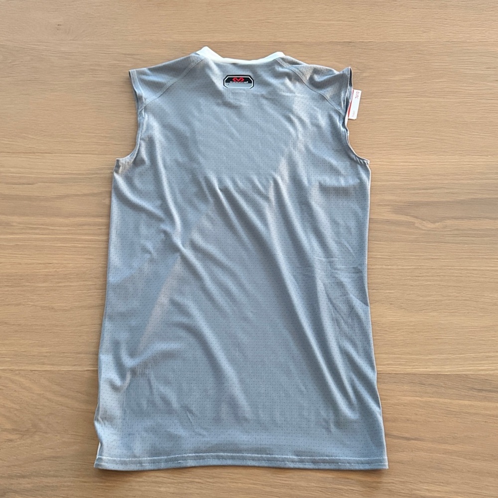 McDavid HEX Sleeveless Compression Shirt - White & Grey : Heart guard brand new - Picture 5 of 7